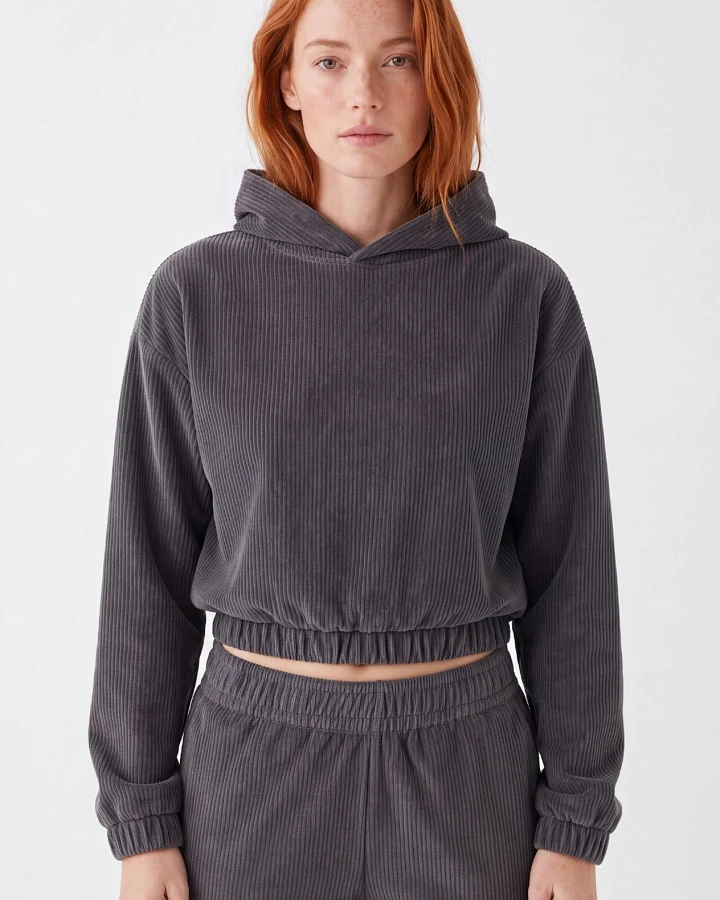 ORGANICATION Damen vegan Kurzer Hoodie Aus Cord In Shadow Grey
