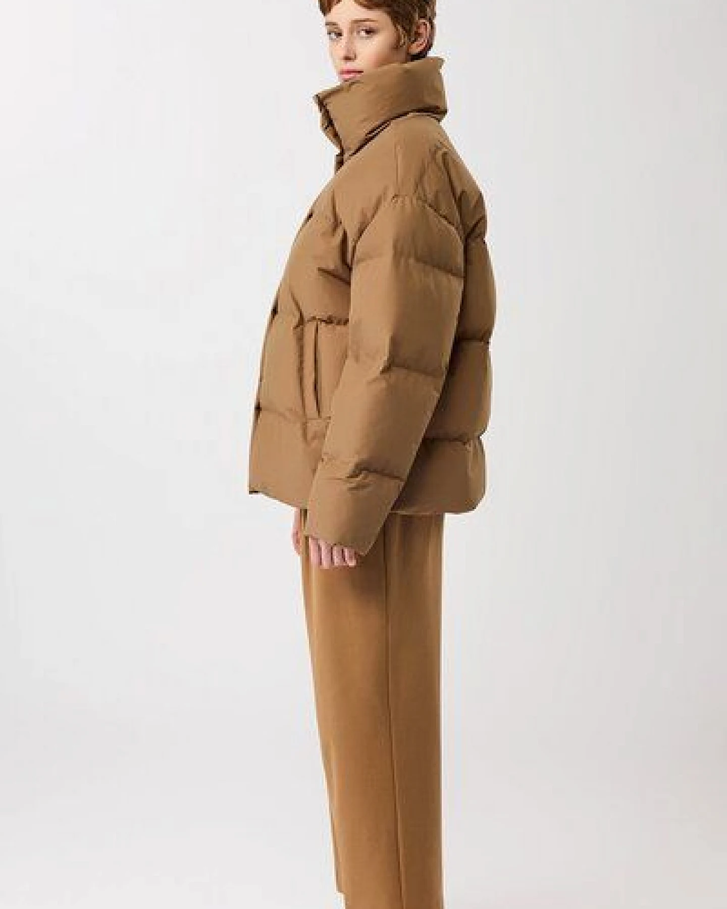 LangerChen Gesteppte Jacke aus Eco Daune mit Stehkragen – Ansicht 4