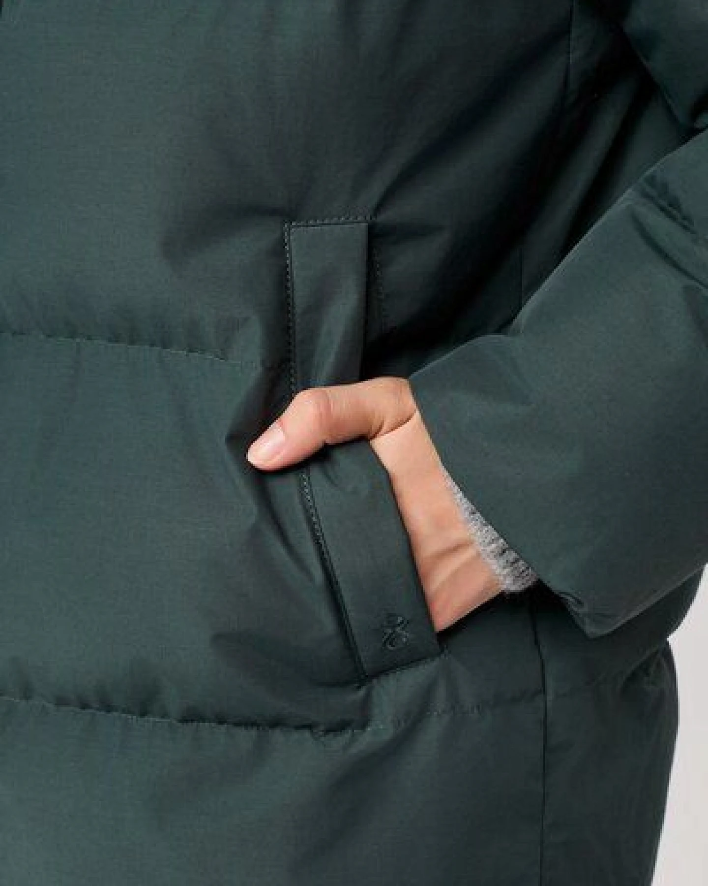 LangerChen Jacke mit Stehkragen aus Eco Daune – Ansicht 3