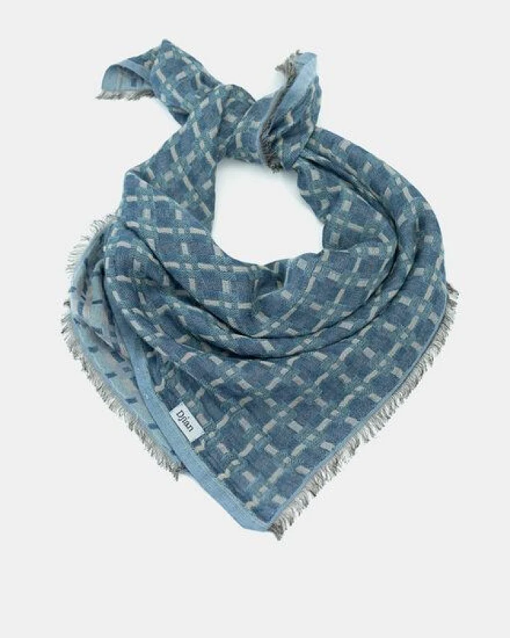Blau