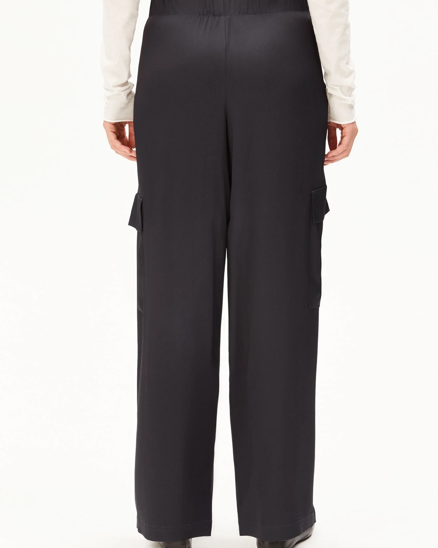 ARMEDANGELS Hose SATIN PULL ON – Ansicht 3