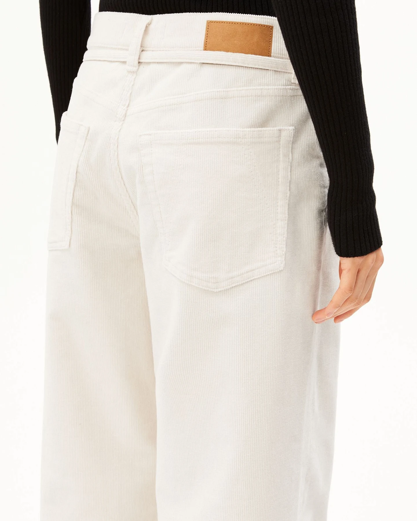 ARMEDANGELS Hose ASTRAEAAS CORDUROY – Ansicht 4