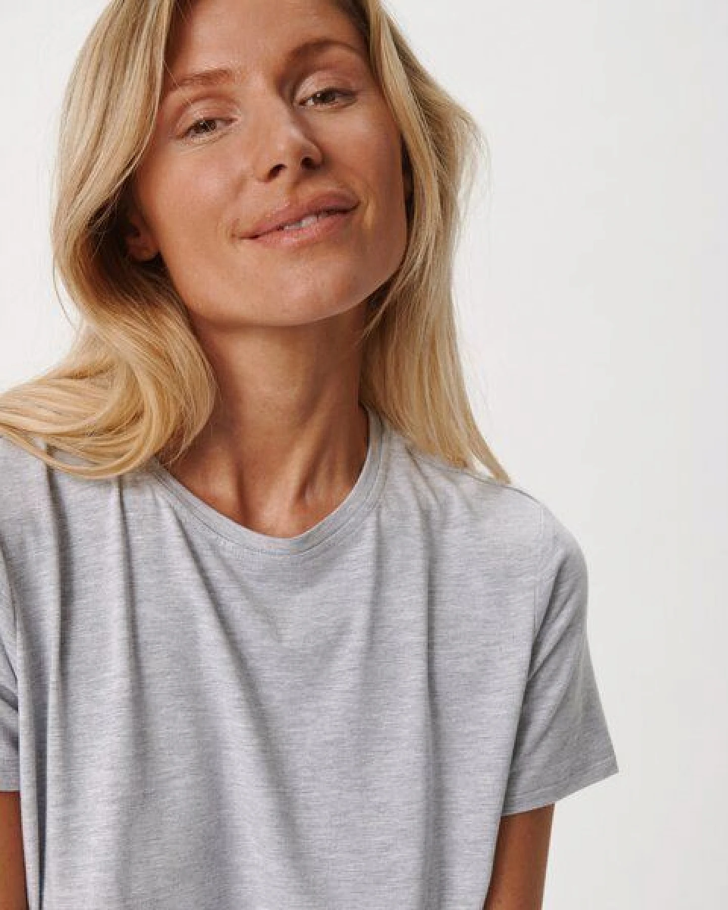 Copenhagen Bamboo Hellgraues Kurzarm-T-Shirt aus Bambus – Ansicht 2
