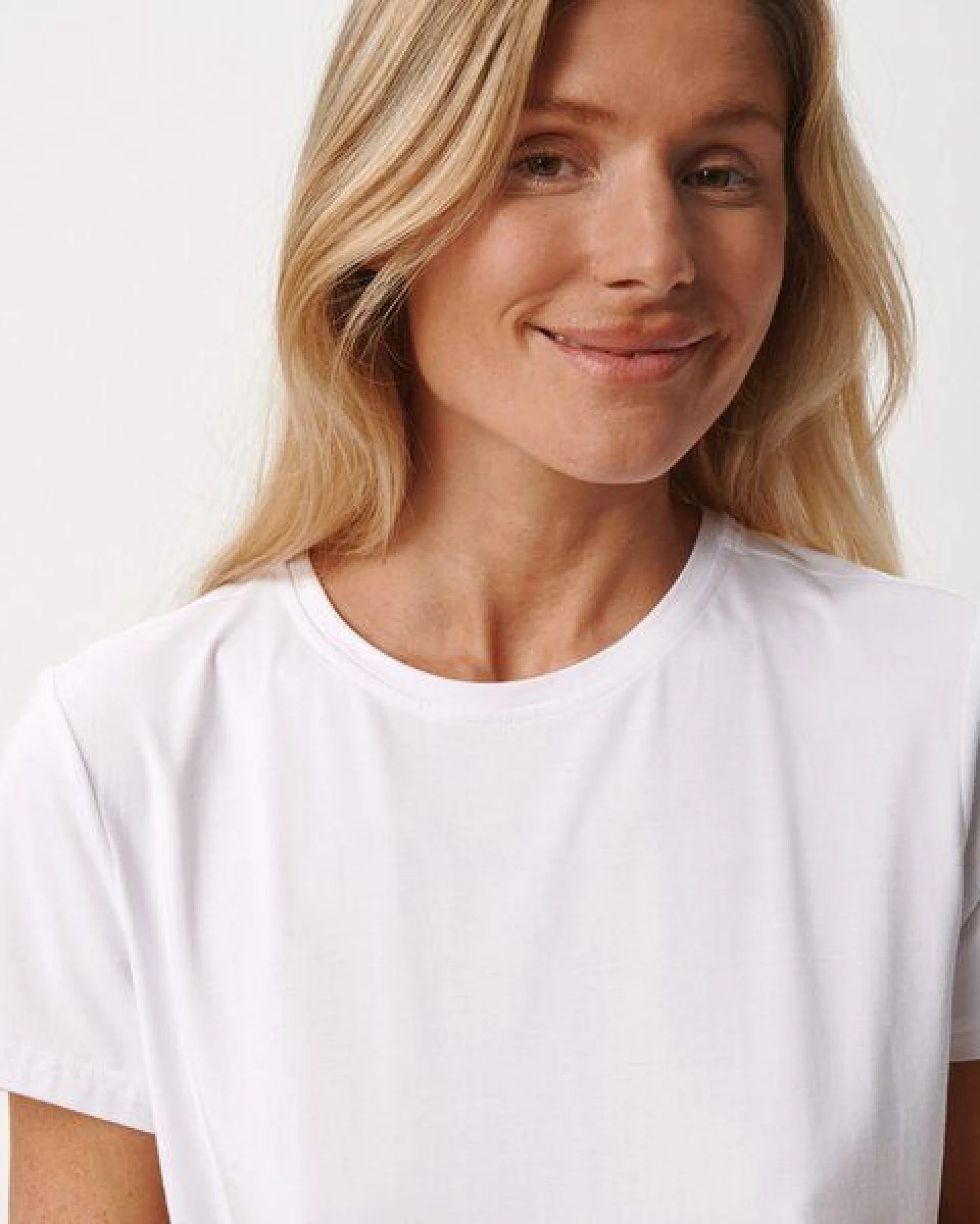 Copenhagen Bamboo Weißes Kurzarm-T-Shirt aus Bambus – Ansicht 4
