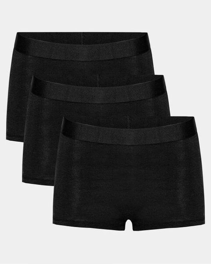 Copenhagen Bamboo 3 schwarze Hotpants aus Bambus