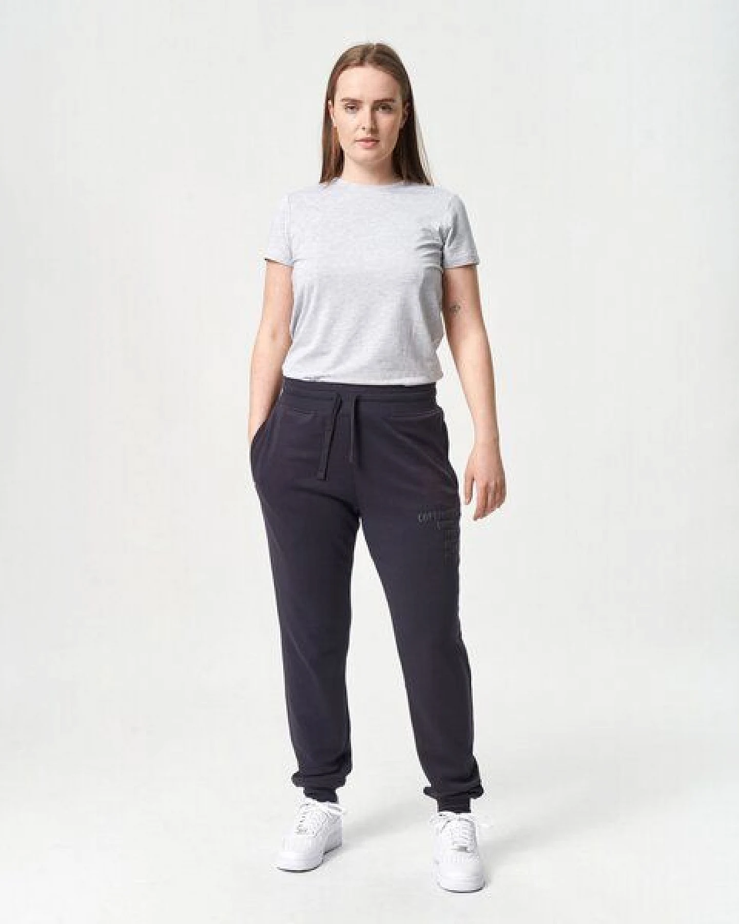 Copenhagen Bamboo Dunkelgraue Bambus-Sweatpants mit Logo – Ansicht 3