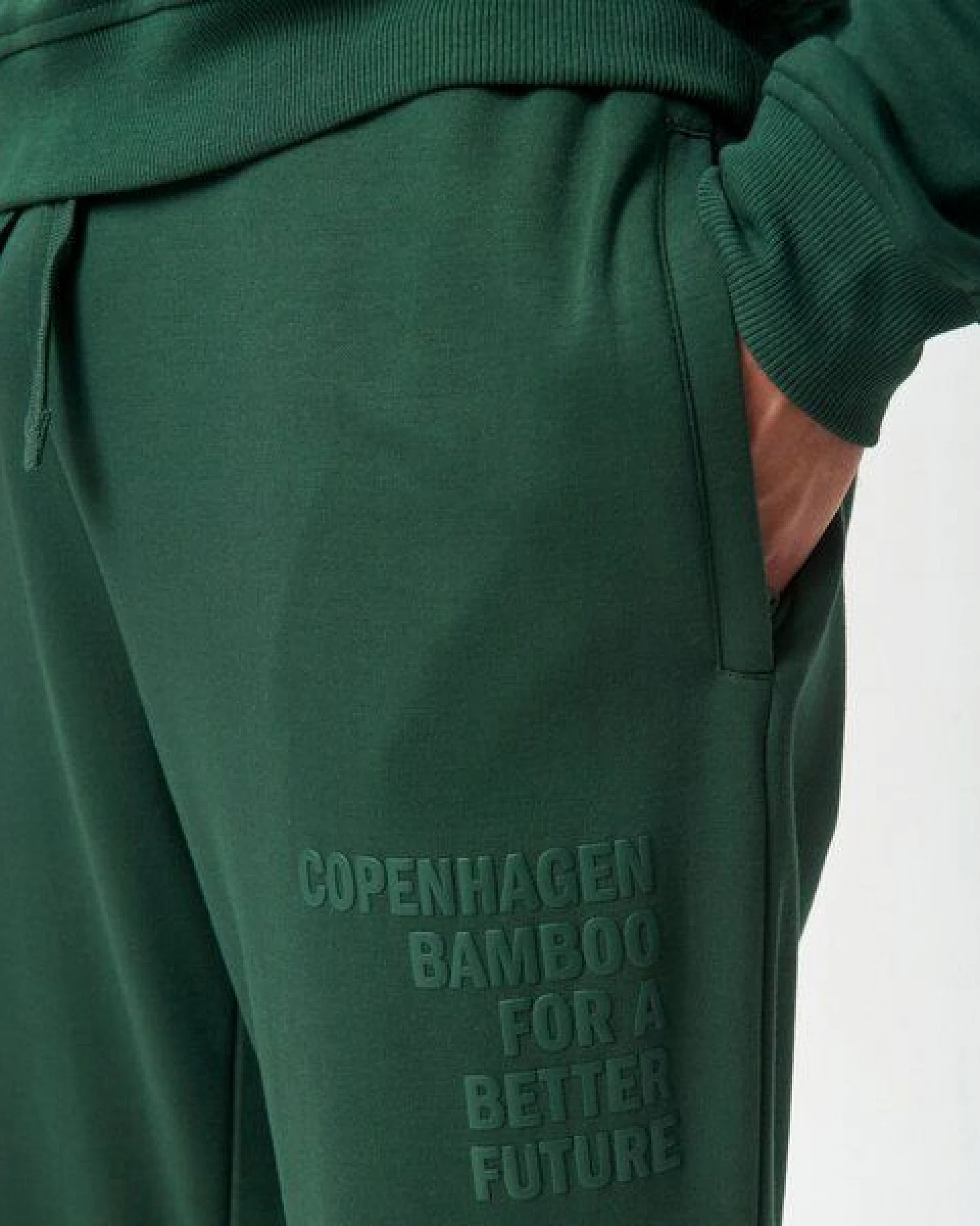 Copenhagen Bamboo Grüne Bambus-Sweatpants mit Logo – Ansicht 2