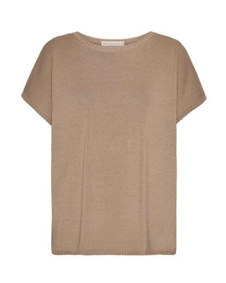 Sandfarben (sand)