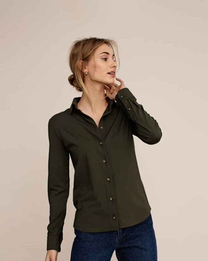 Arber Studio Damen vegan Bluse In Zederngrün
