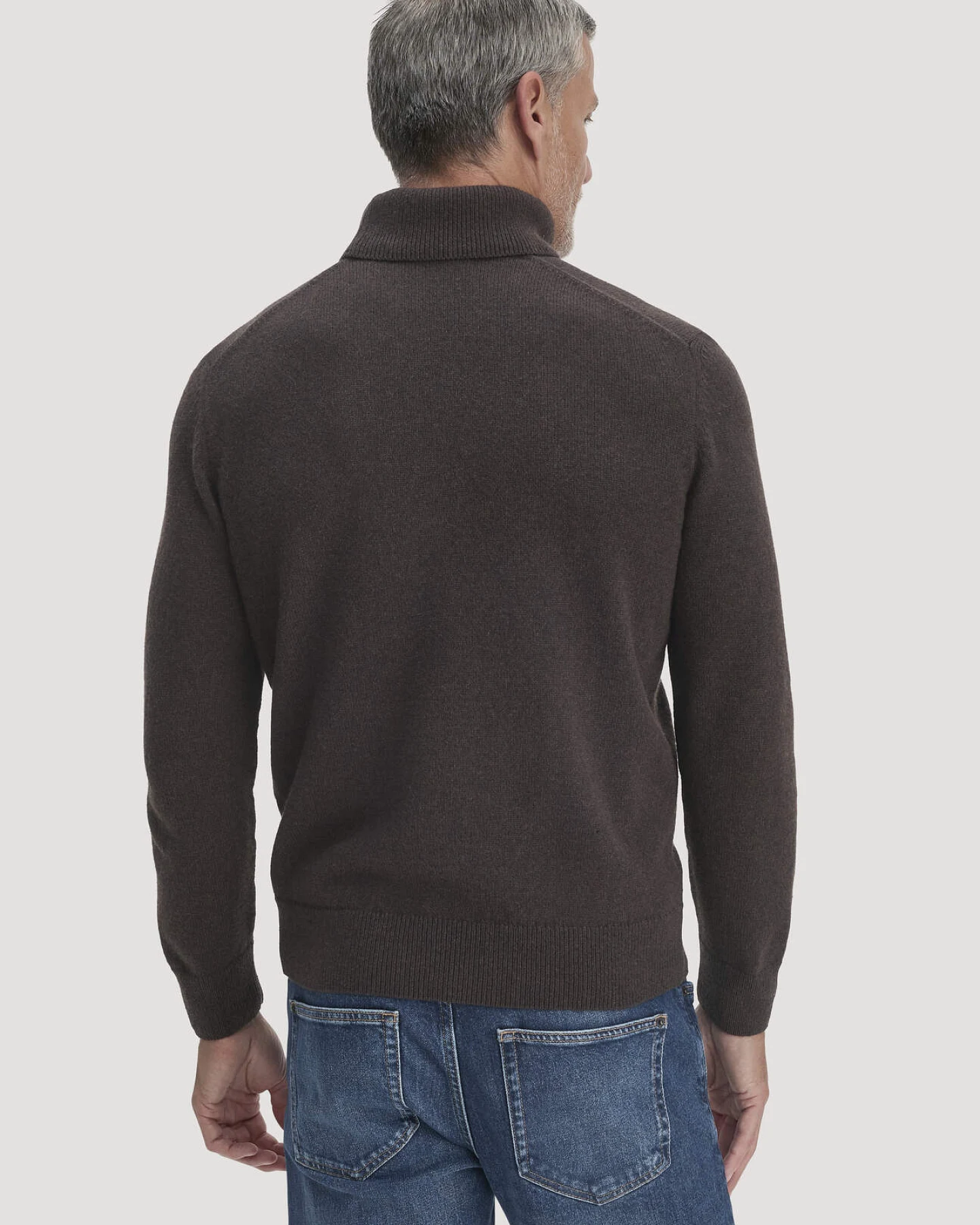 hessnatur Herren Rollkragen-Pullover Regular aus Bio-Merinowolle und Bio-Baumwolle - braun - Größe L – Ansicht 3