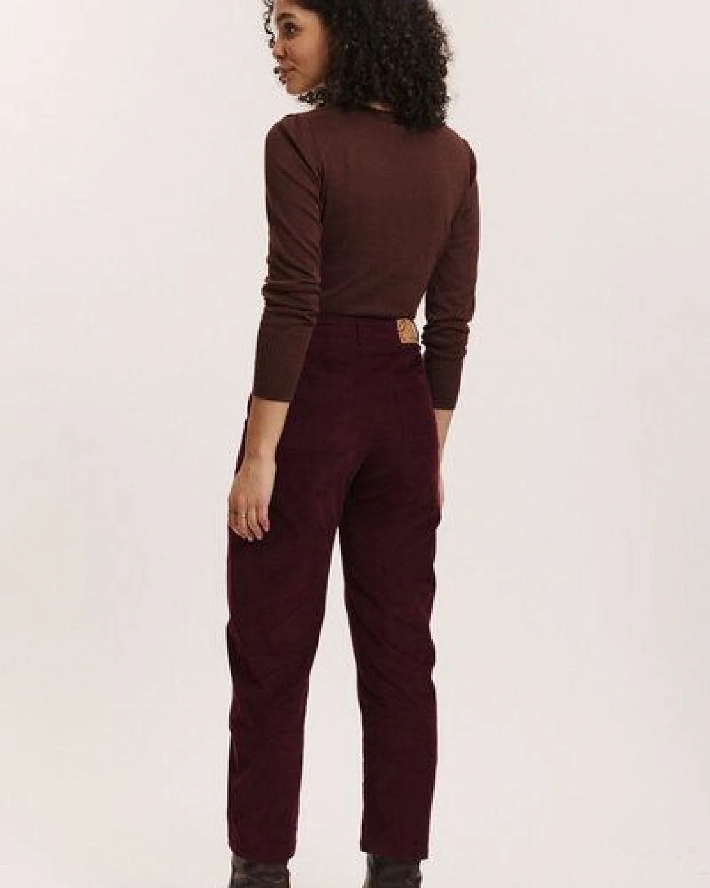 TRANQUILLO Cordhose Maitee aus GOTS-Bio-Baumwolle – Ansicht 2