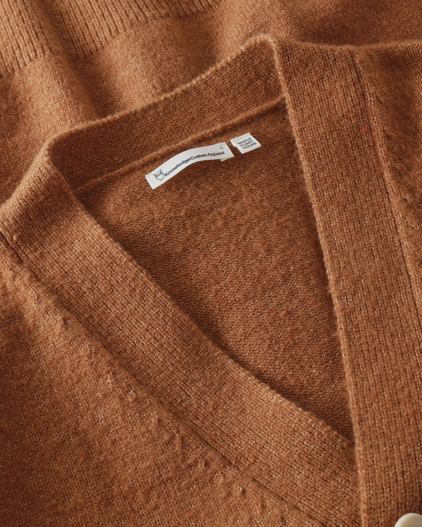 KnowledgeCotton Apparel Herren vegan Strickjacke Herren Aus Soufflé Garn In Lion Brown – Ansicht 2