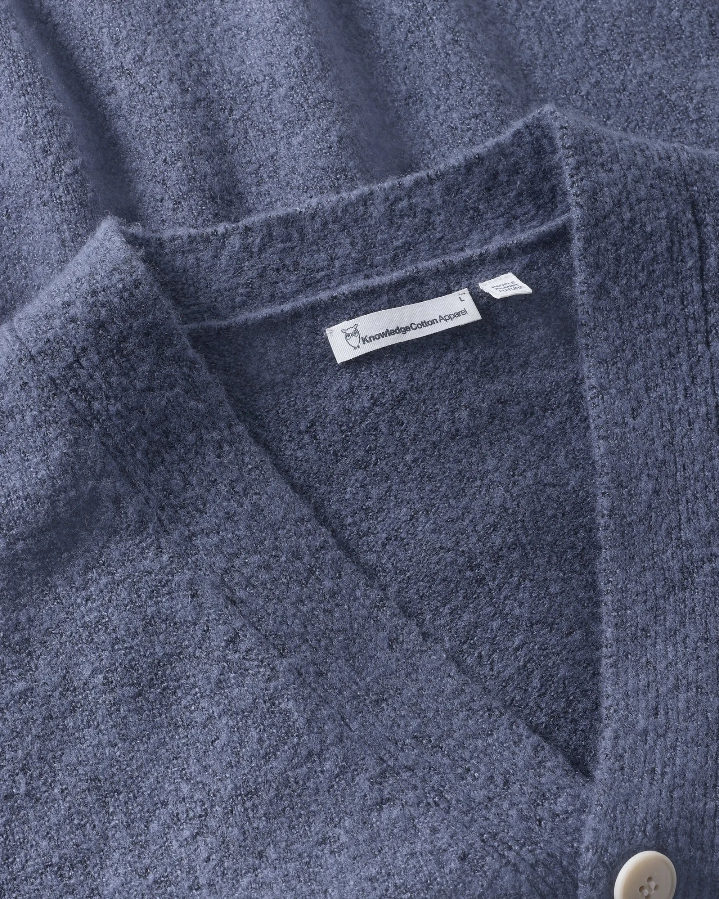 KnowledgeCotton Apparel Herren vegan Cardigan Soufflé Garn Vintage Indigo – Ansicht 2