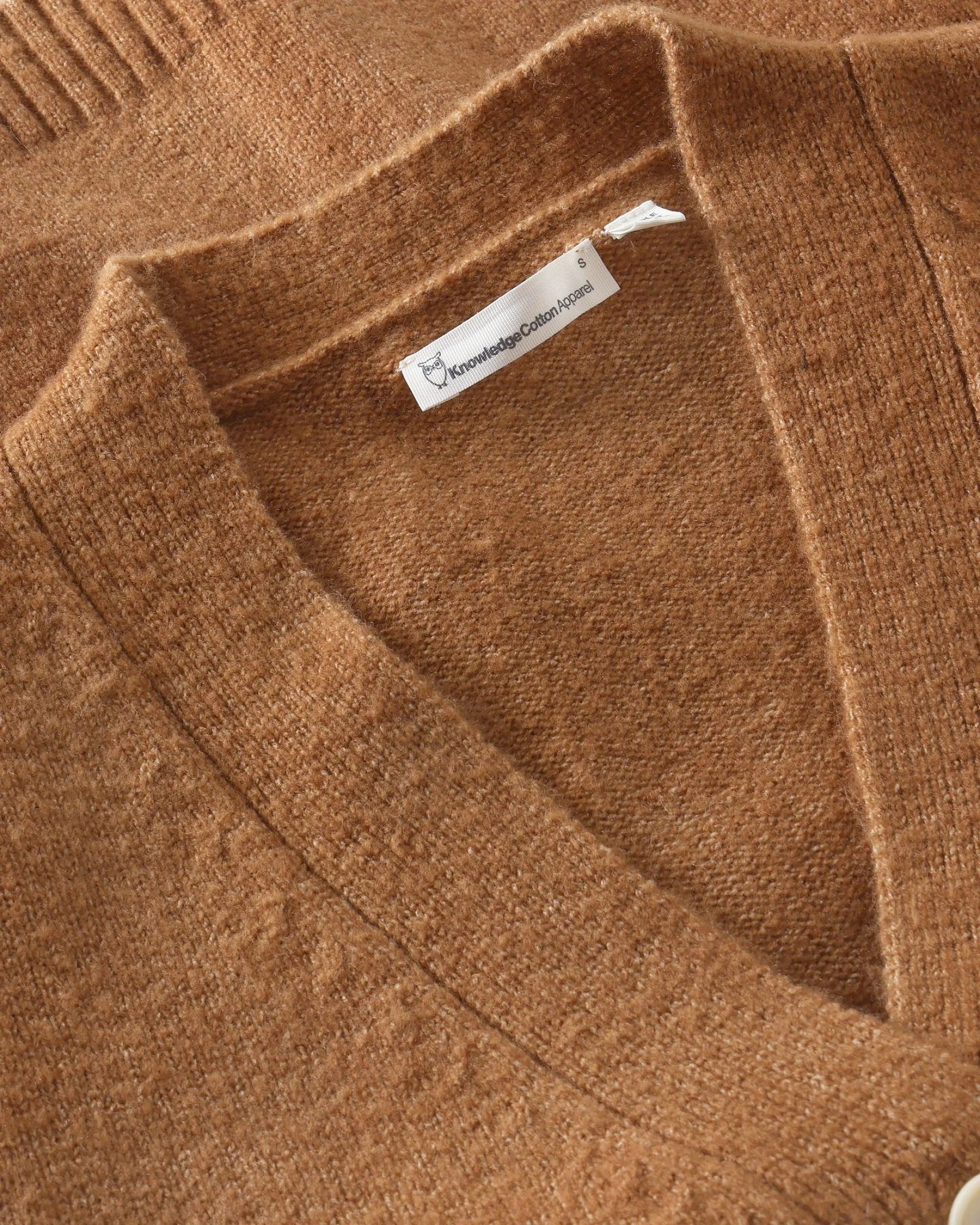 KnowledgeCotton Apparel Damen vegan Strickjacke Aus Soufflé Garn Lion Brown – Ansicht 2