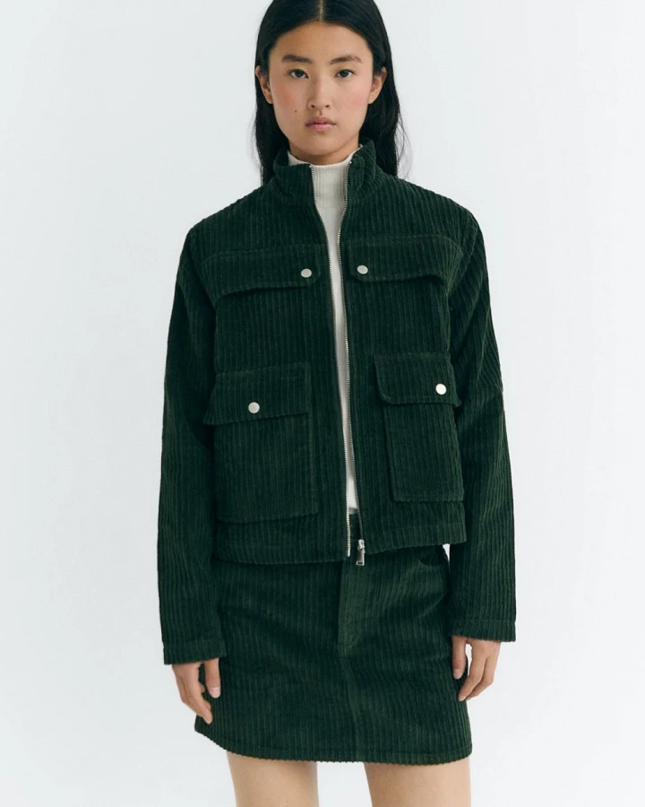 Thinking MU Damen vegan Cordjacke Celia Grün