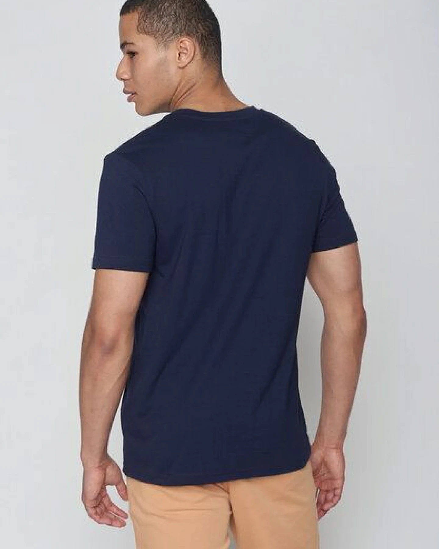 GREENBOMB Nature Perfect Waves Guide - Sportliches T-Shirt aus Bio-Baumwolle / hochwertiger Print / Fair & Vegan – Ansicht 4