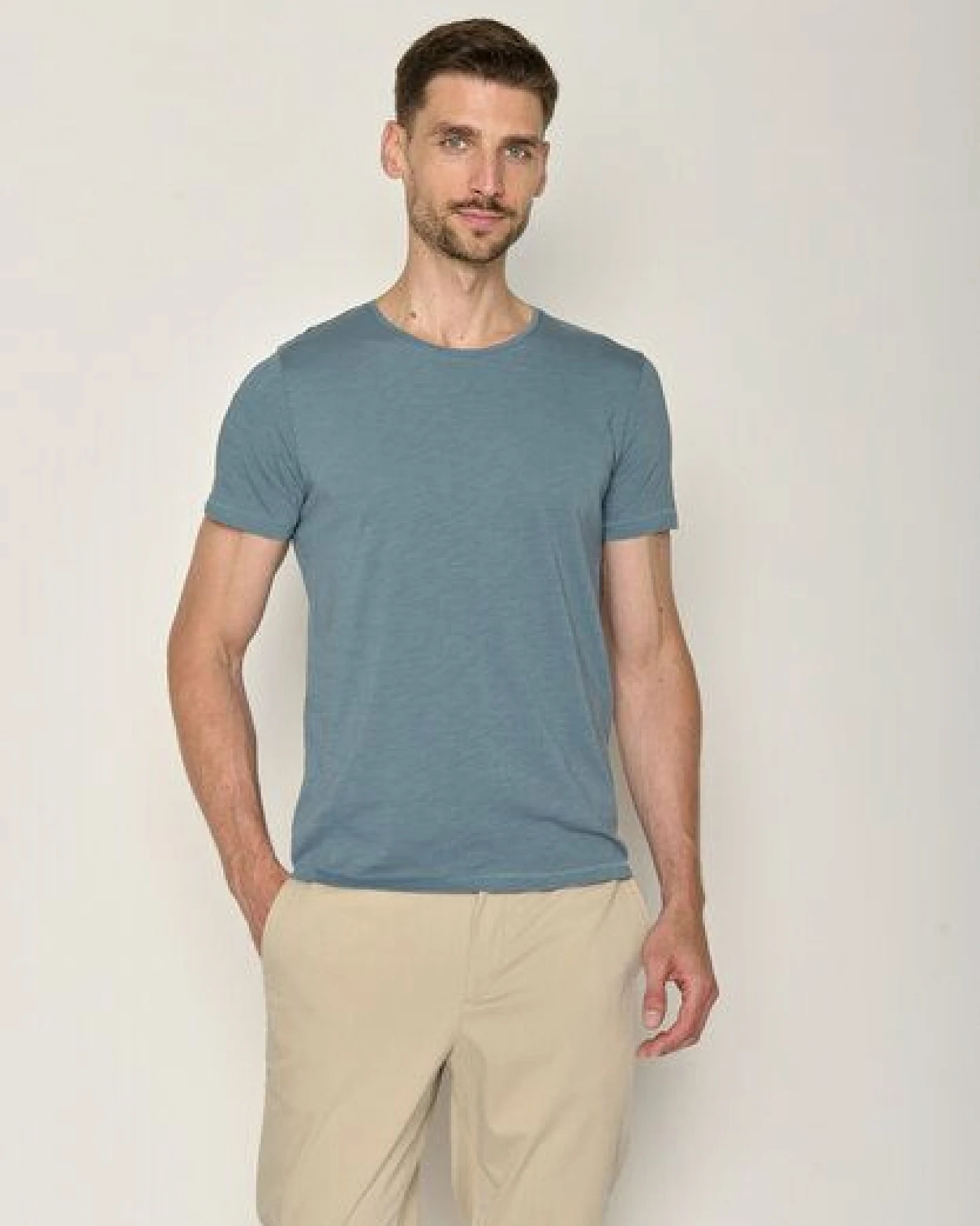 GREENBOMB Basic Spice - Sportliches T-Shirt aus Bio-Baumwolle / GOTS / Fair & Vegan – Ansicht 2