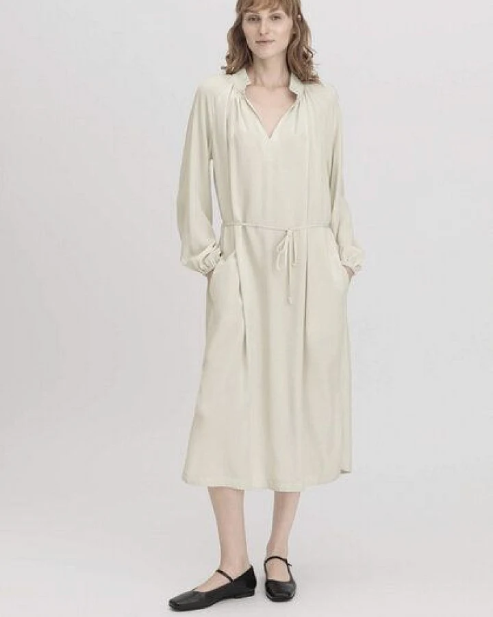 hessnatur Kleid Midi Oversized aus TENCEL Lyocell