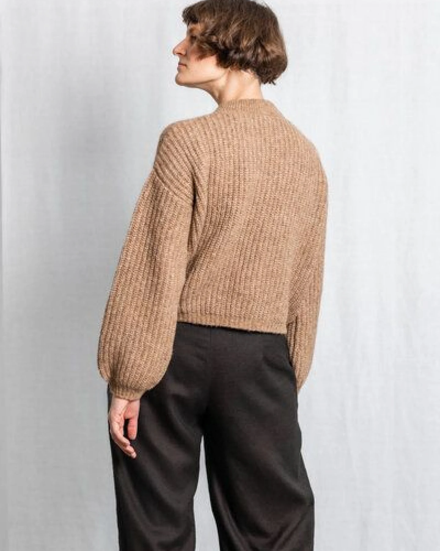 Jyoti - Fair Works Baby-Alpaka Strickcardigan Betana – Ansicht 3