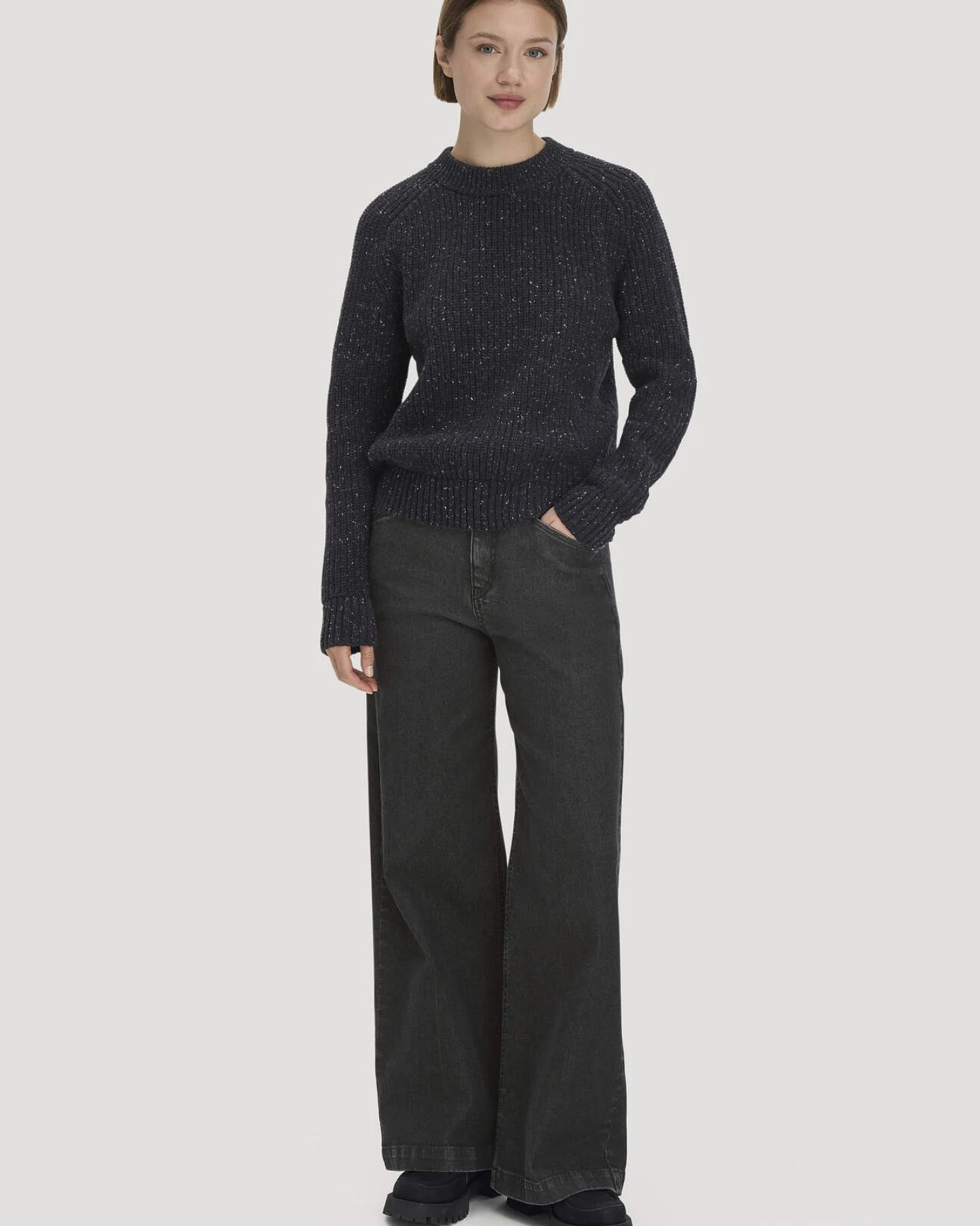 hessnatur Damen Strick Pullover Relaxed aus Bio-Baumwolle mit recycelter Wolle - grau - Größe XXL – Ansicht 2
