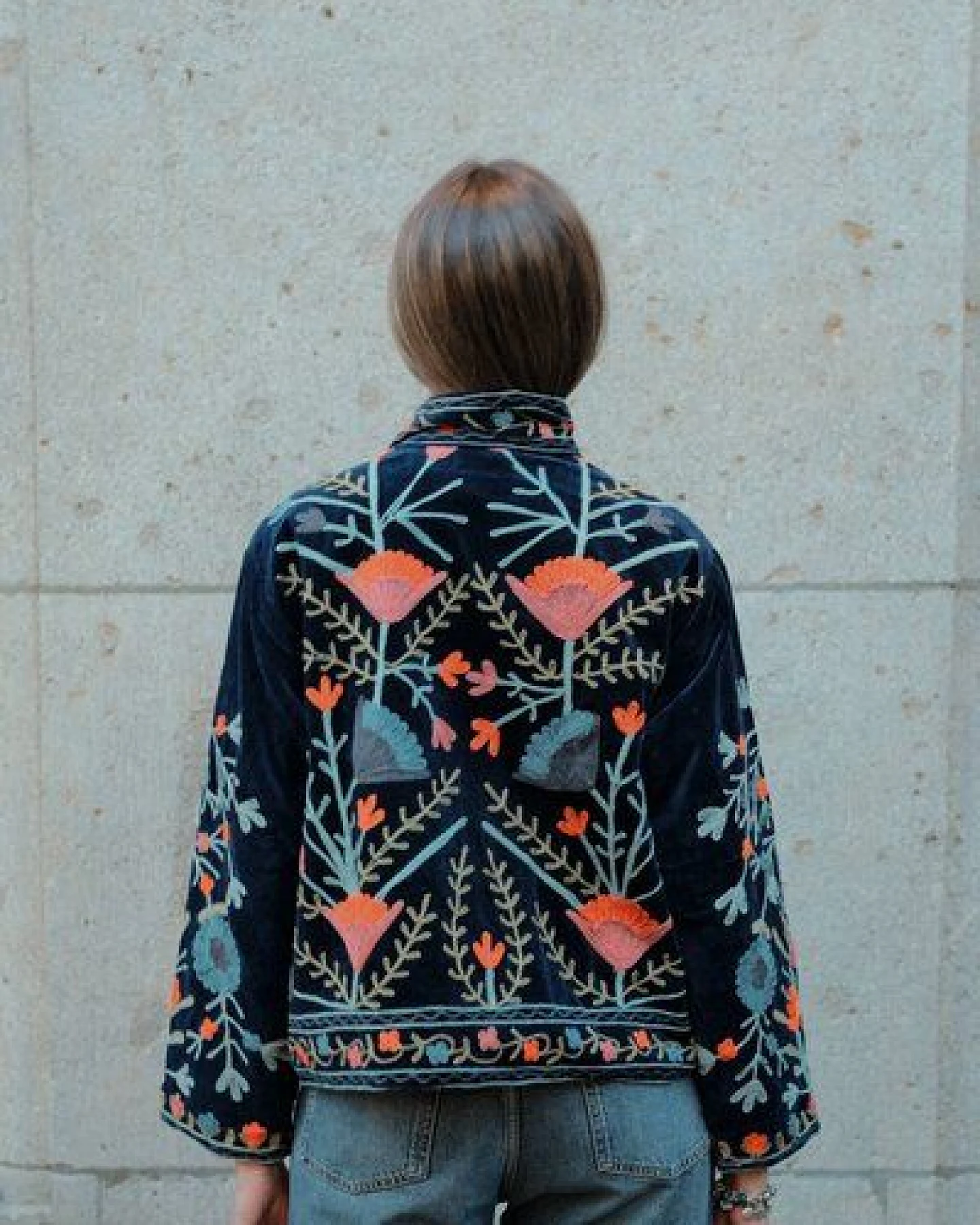 Haus of Namaste Bestickte Samtjacke aus Bio-Baumwolle – wendbar – Ansicht 2