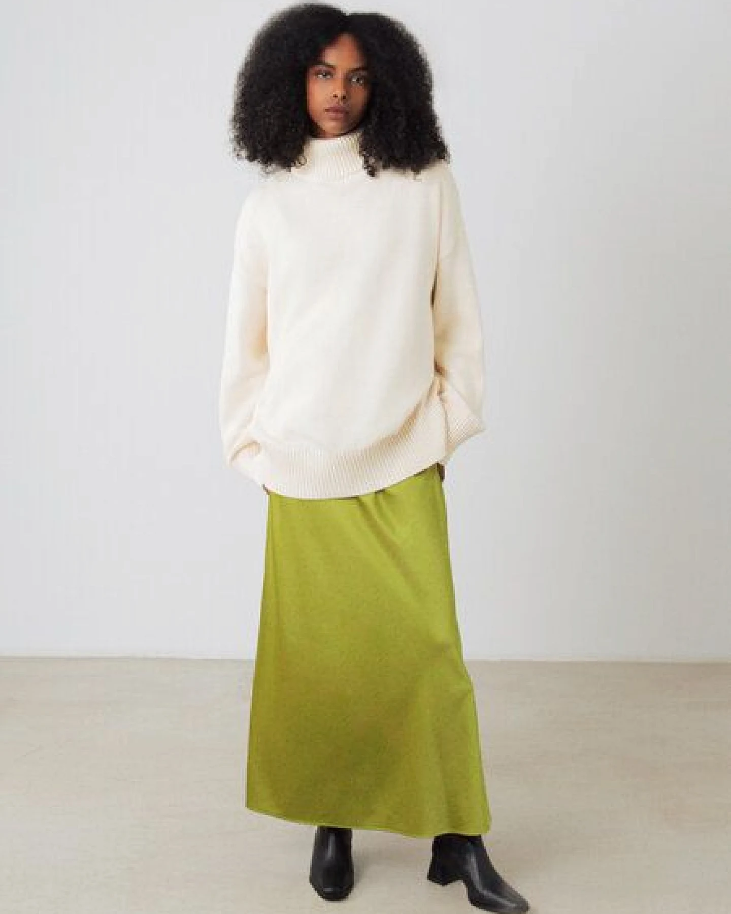 Honest Basics Damen Chunky Rollkragenpullover aus 100% Bio-Baumwolle – Ansicht 2