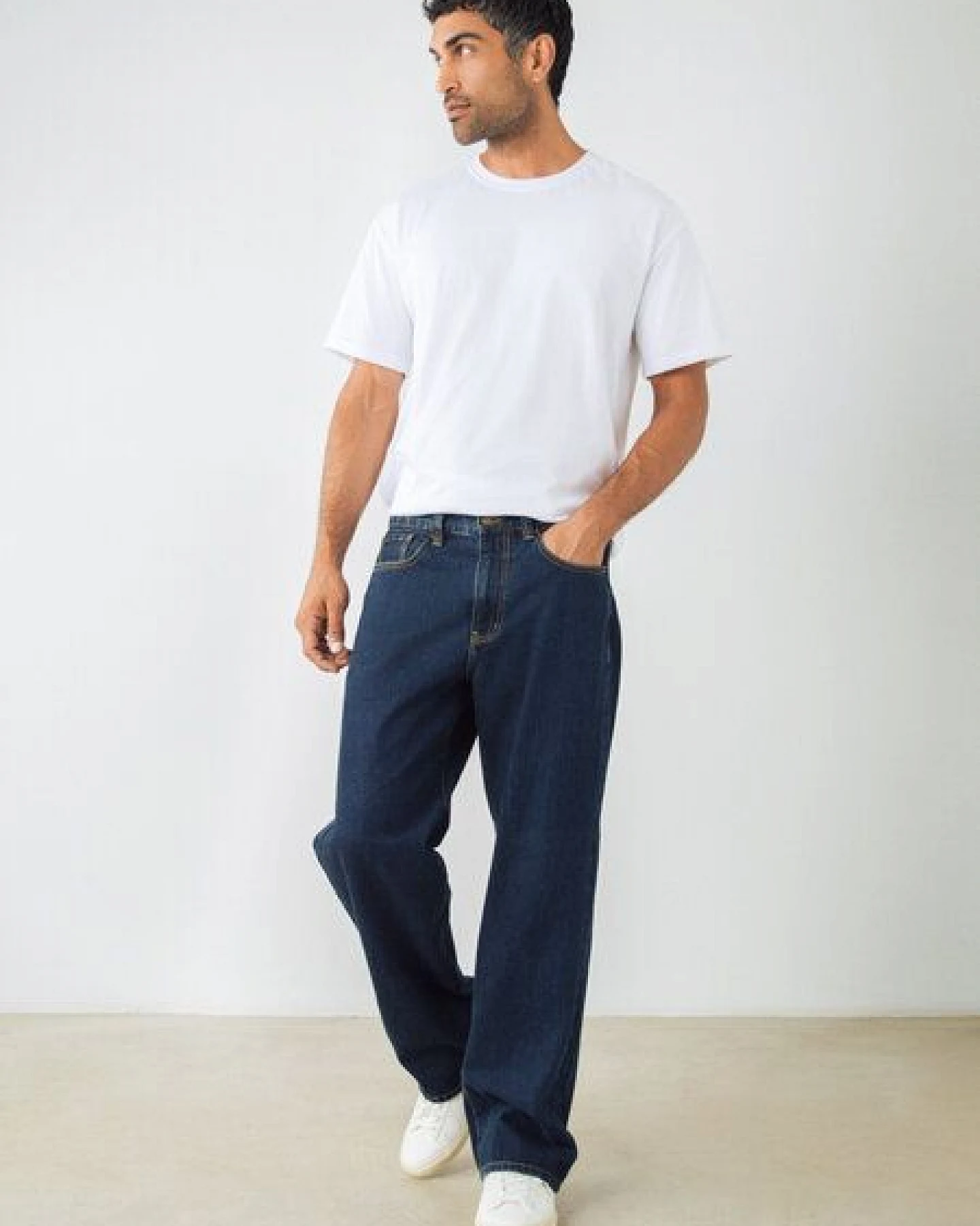 Honest Basics Herren Weite Jeans aus 100% Bio-Baumwolle – Ansicht 2