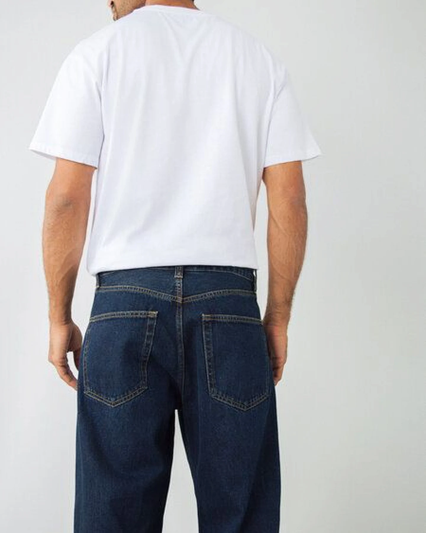 Honest Basics Herren Weite Jeans aus 100% Bio-Baumwolle – Ansicht 4