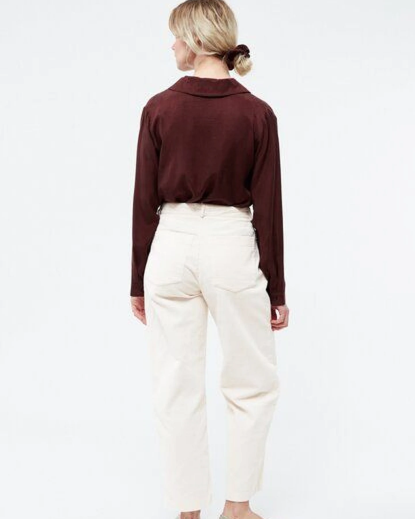 Givn Berlin Cordhose GBCORALIE in eleganter Passform aus Bio-Baumwolle – Ansicht 2