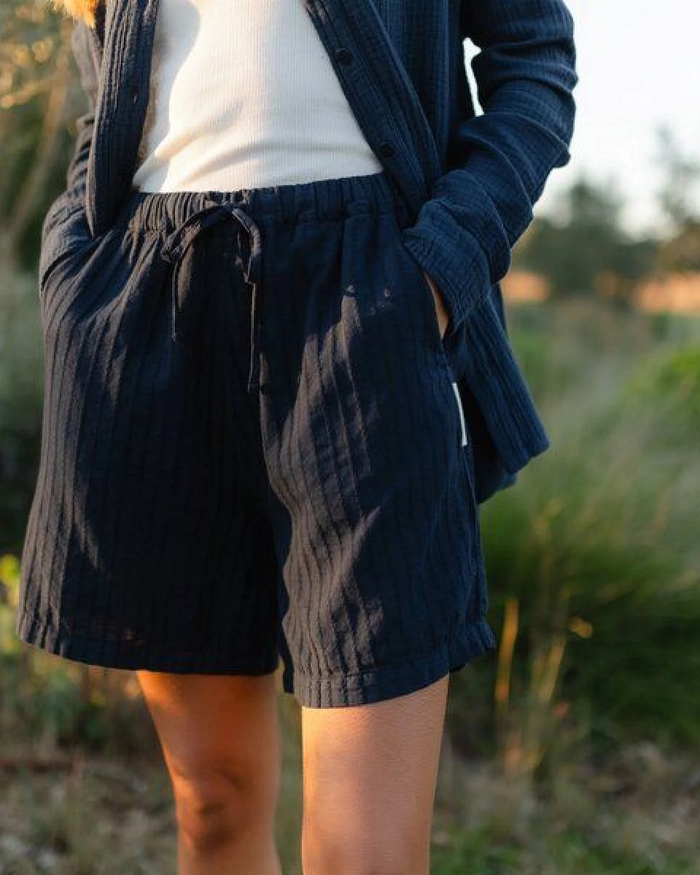 NORDLICHT Shorts Tinja mit Streifen – Ansicht 2