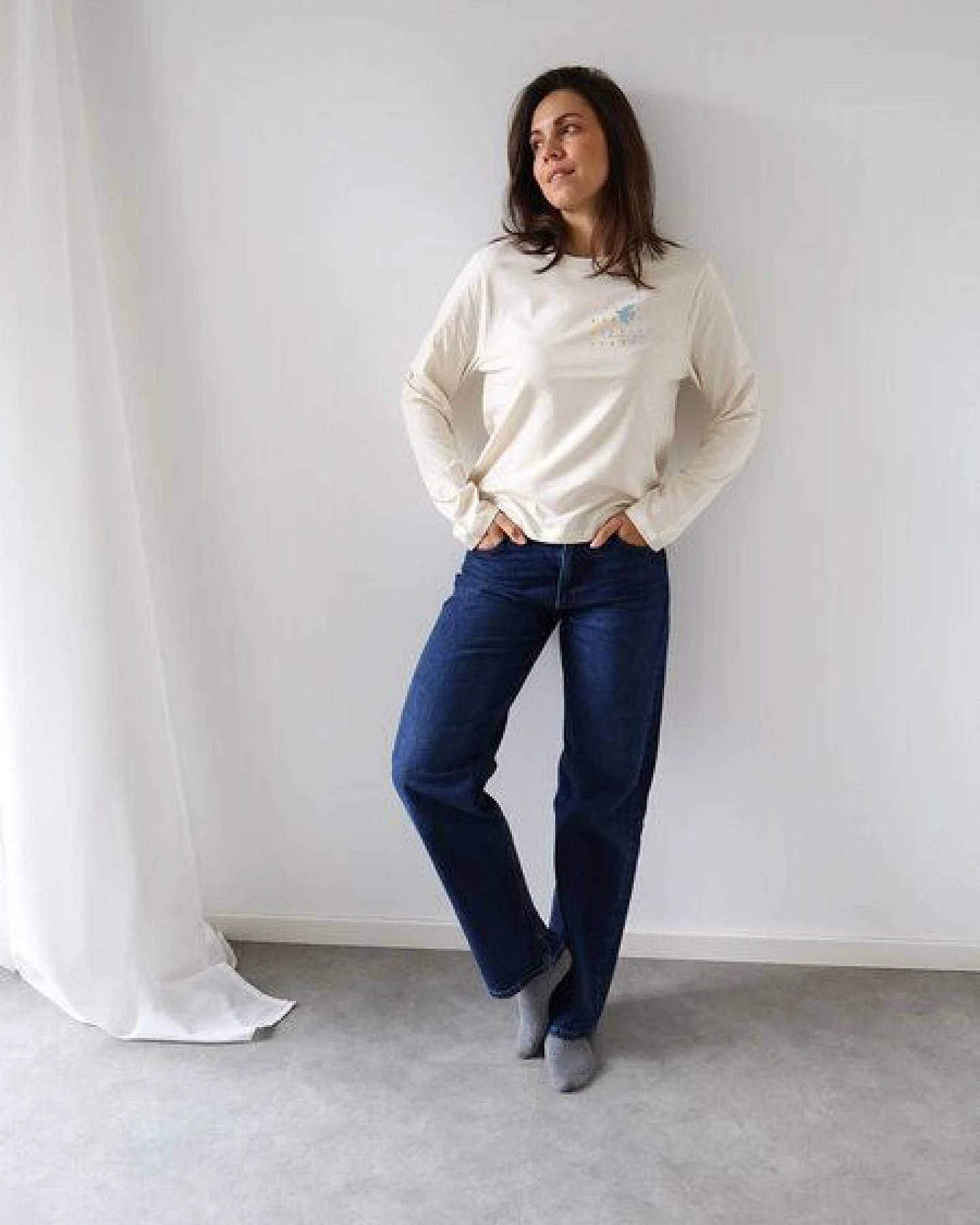 Kultgut Softes Langarmshirt Biobaumwolle/ BE FREE & PROUD YOURSELF – Ansicht 3