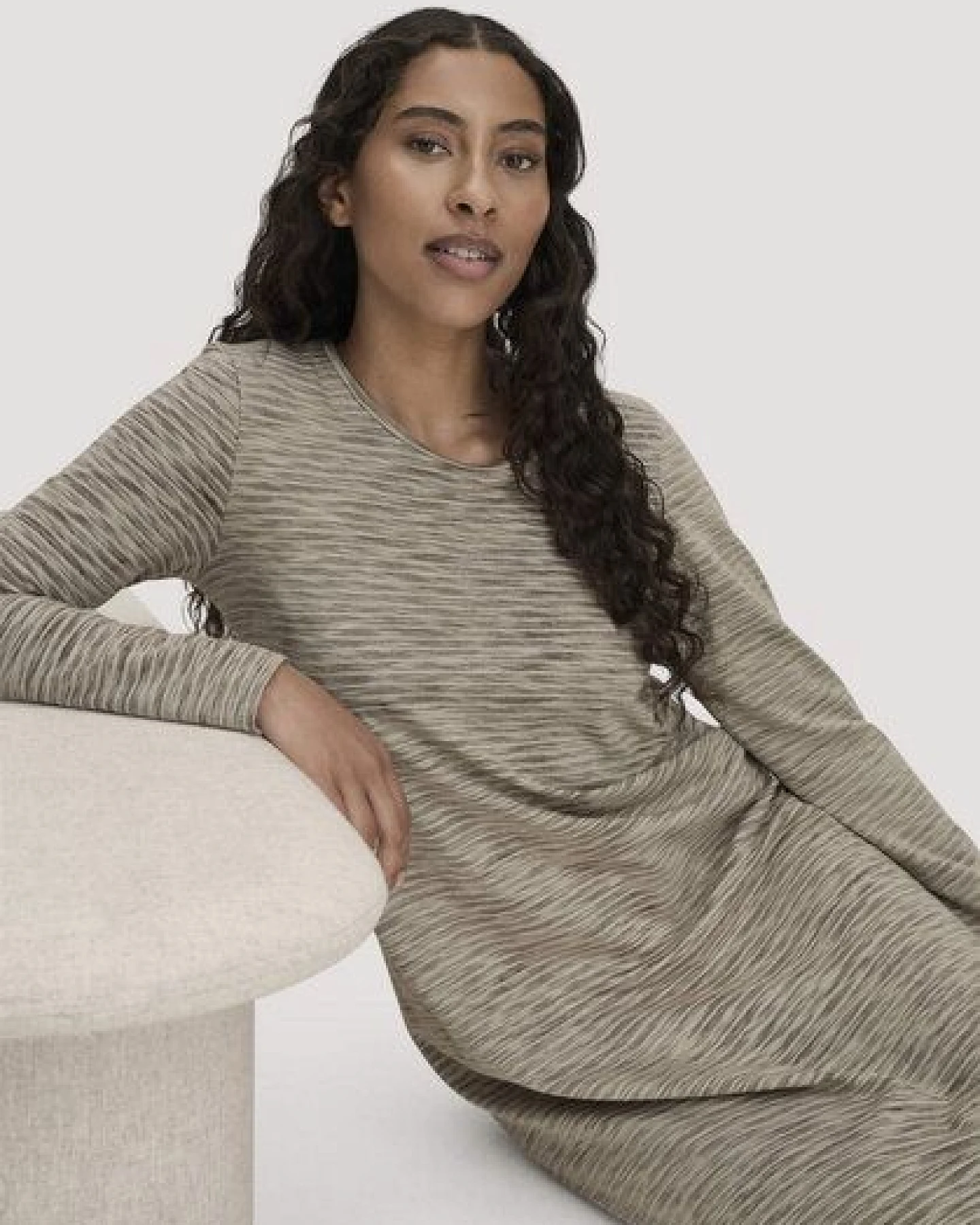hessnatur Slub Nachthemd Regular aus TENCEL Modal mit Bio-Baumwolle – Ansicht 4