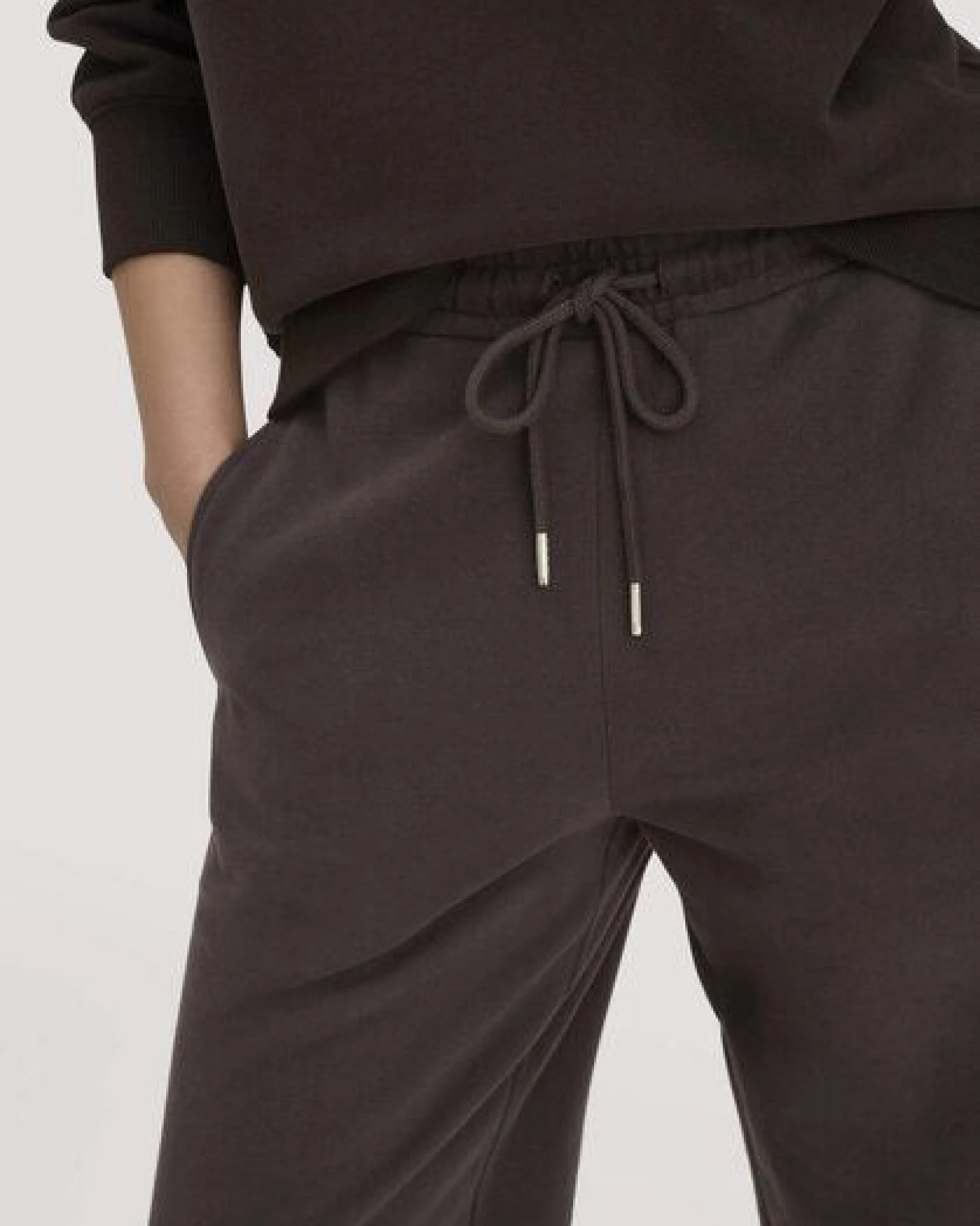 hessnatur Sweathose Wide Leg Relaxed aus Bio-Baumwolle mit Recycling-Baumwolle – Ansicht 2