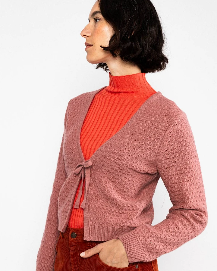 Cardigan Chic Bubbles