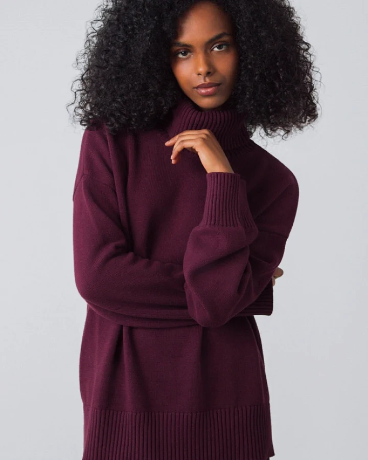 Honest Basics Damen vegan Rollkragenpullover Chunky Beere