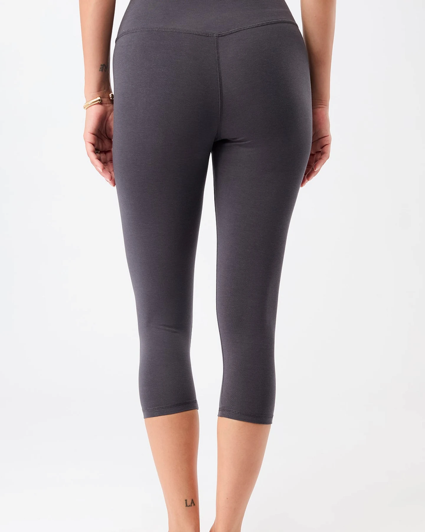 MANDALA Damen vegan Leggings Best Cropped Onyx – Ansicht 2