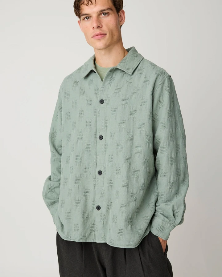 KnowledgeCotton Apparel Herren vegan Overshirt Lockere Passform Lily Pad Grün
