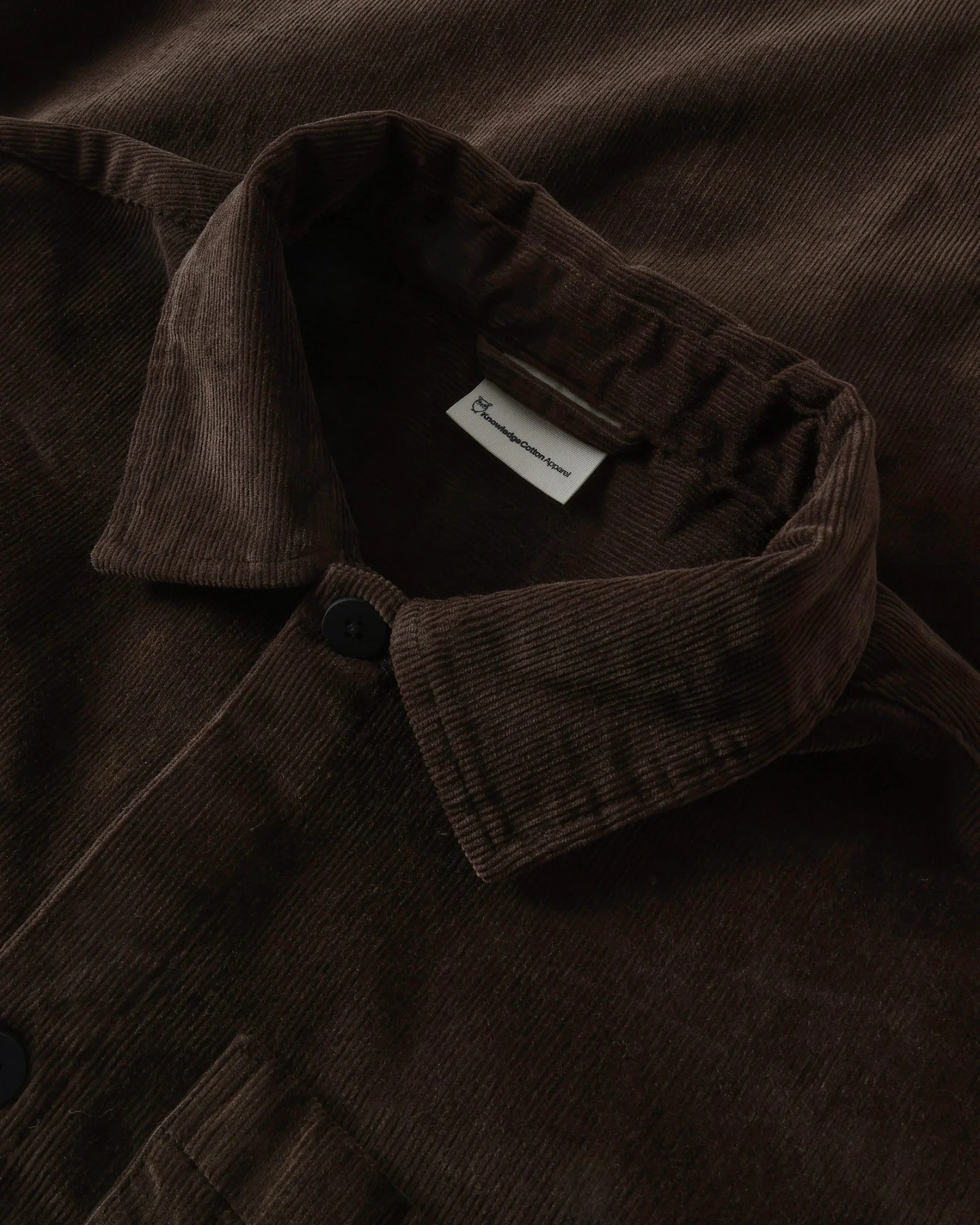 KnowledgeCotton Apparel Herren vegan Hemdjacke Loose Corduroy Chocolate Torte – Ansicht 2