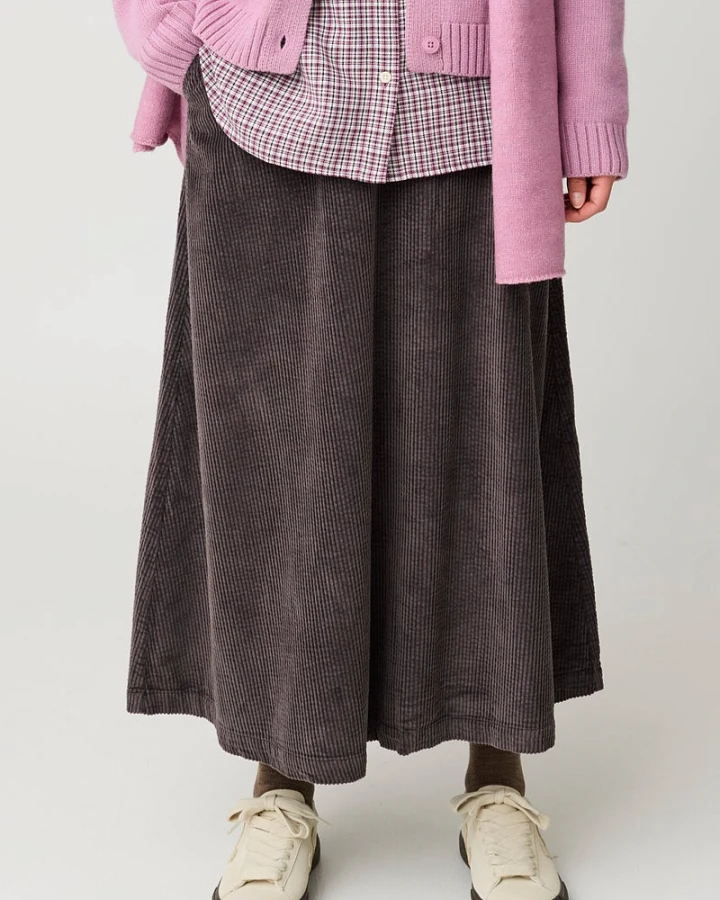 KnowledgeCotton Apparel Damen vegan Rock Cord Chocolate Torte Braun