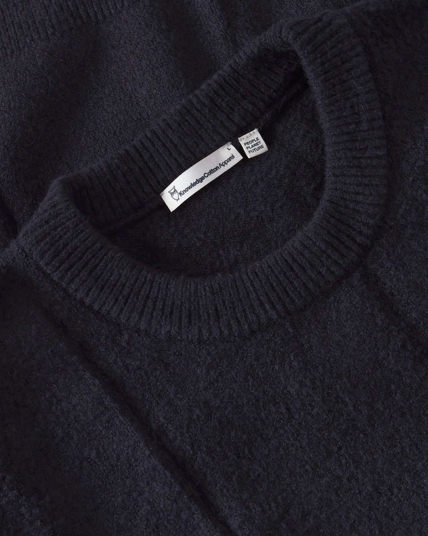 KnowledgeCotton Apparel Herren vegan Pullover Aus Soufflé Garn Nachtblau – Ansicht 2
