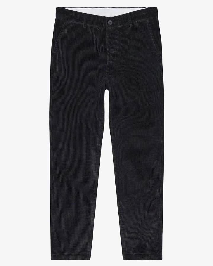 KnowledgeCotton Apparel Herren vegan Hose Chuck Regular Cord Schwarz Jet