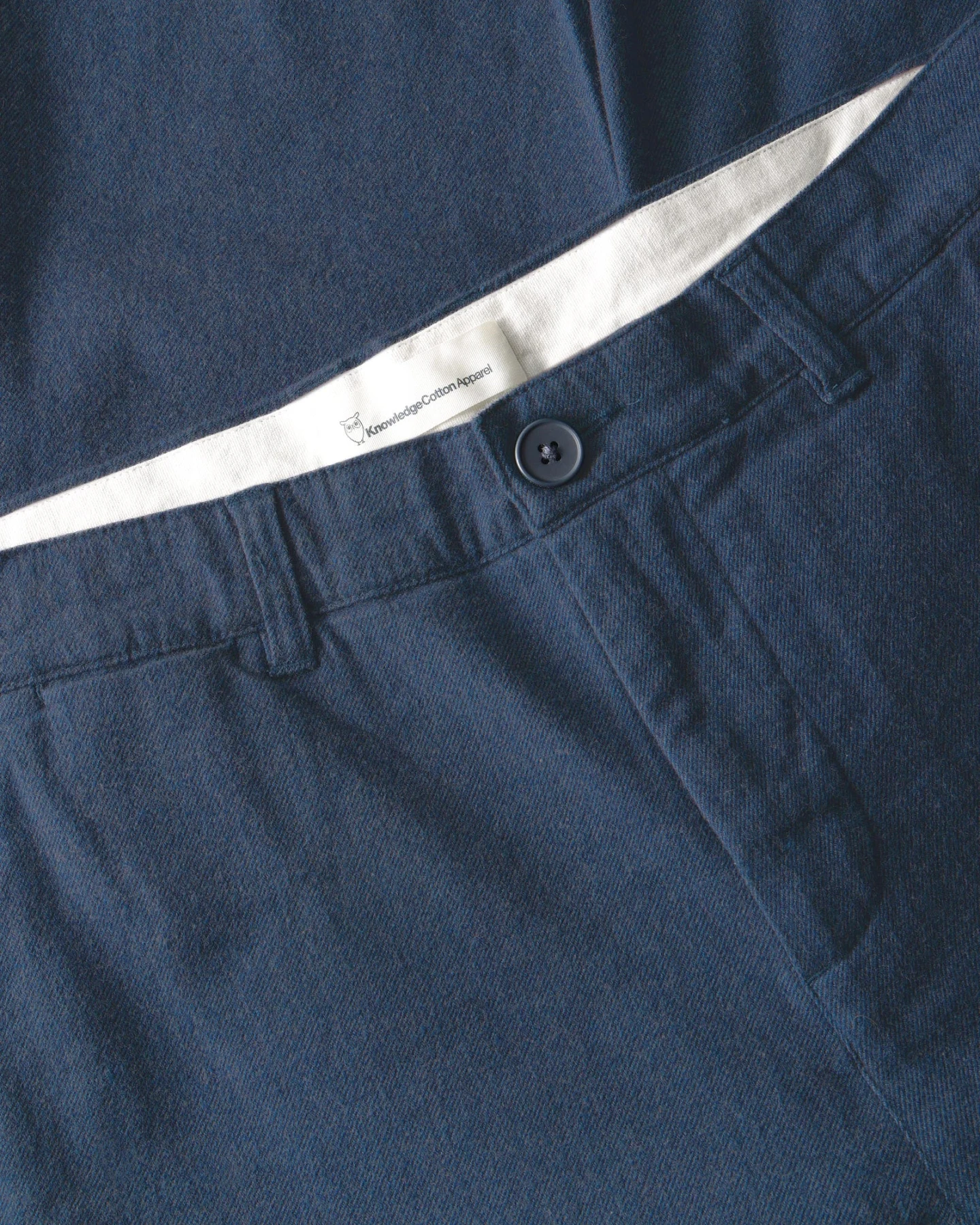 KnowledgeCotton Apparel Herren vegan Hose Chuck Regular Flanell Vintage Indigo – Ansicht 2