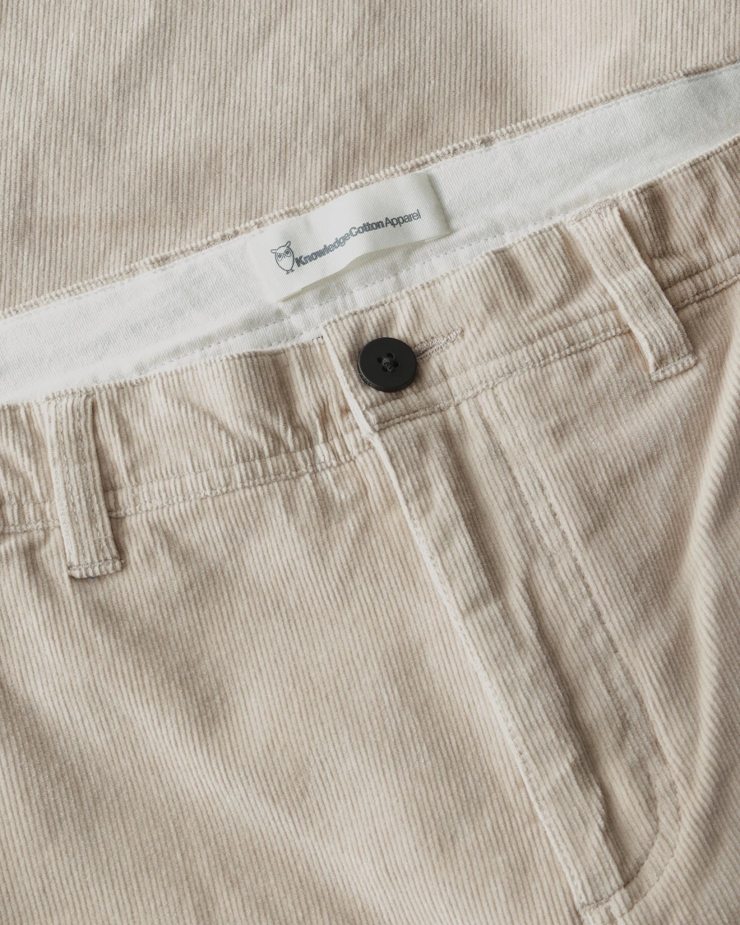 KnowledgeCotton Apparel Herren vegan Hose Chuck Regular Cord Hellgrau – Ansicht 2