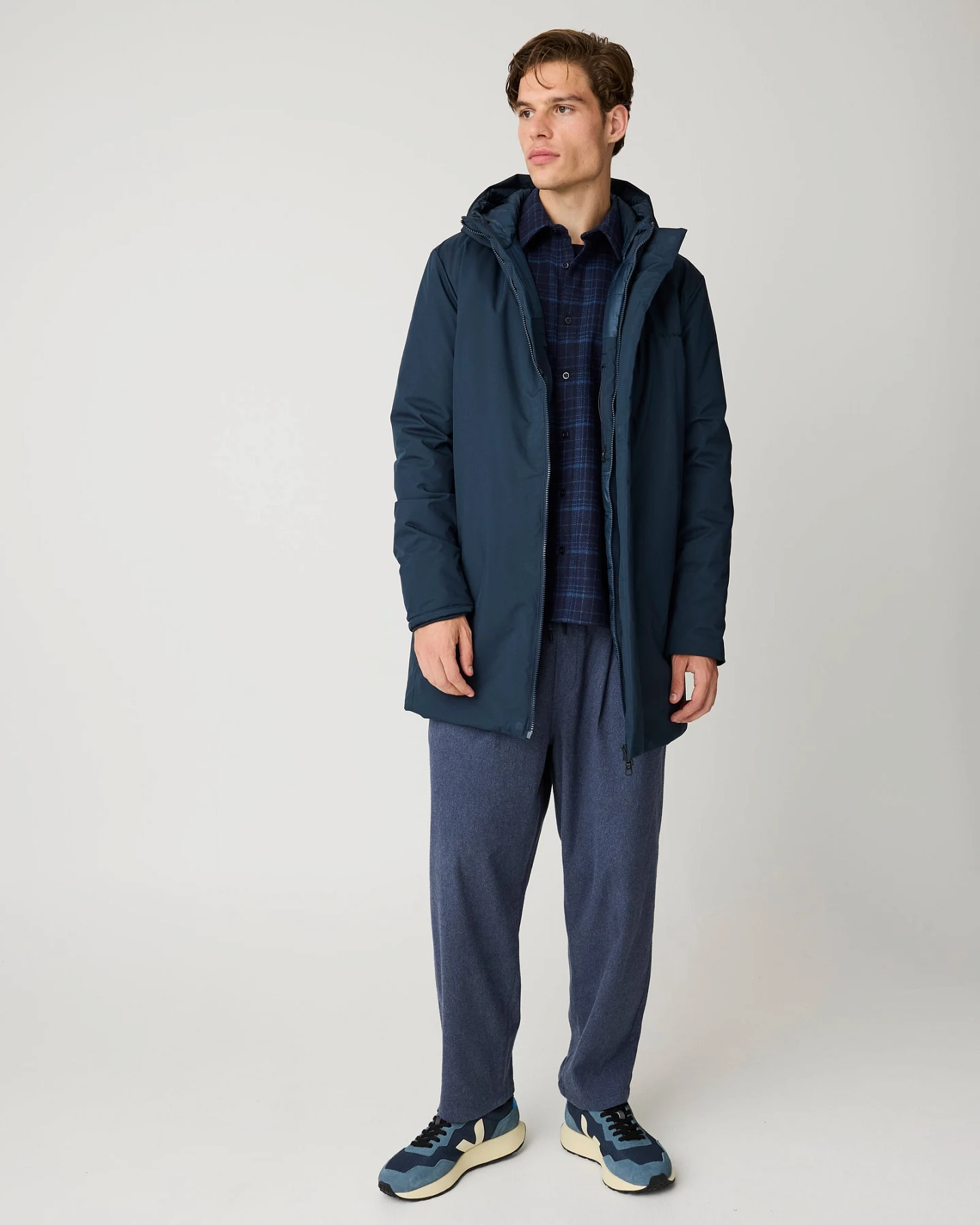 KnowledgeCotton Apparel Herren vegan Parka Softshell Total Eclipse Blau – Ansicht 2