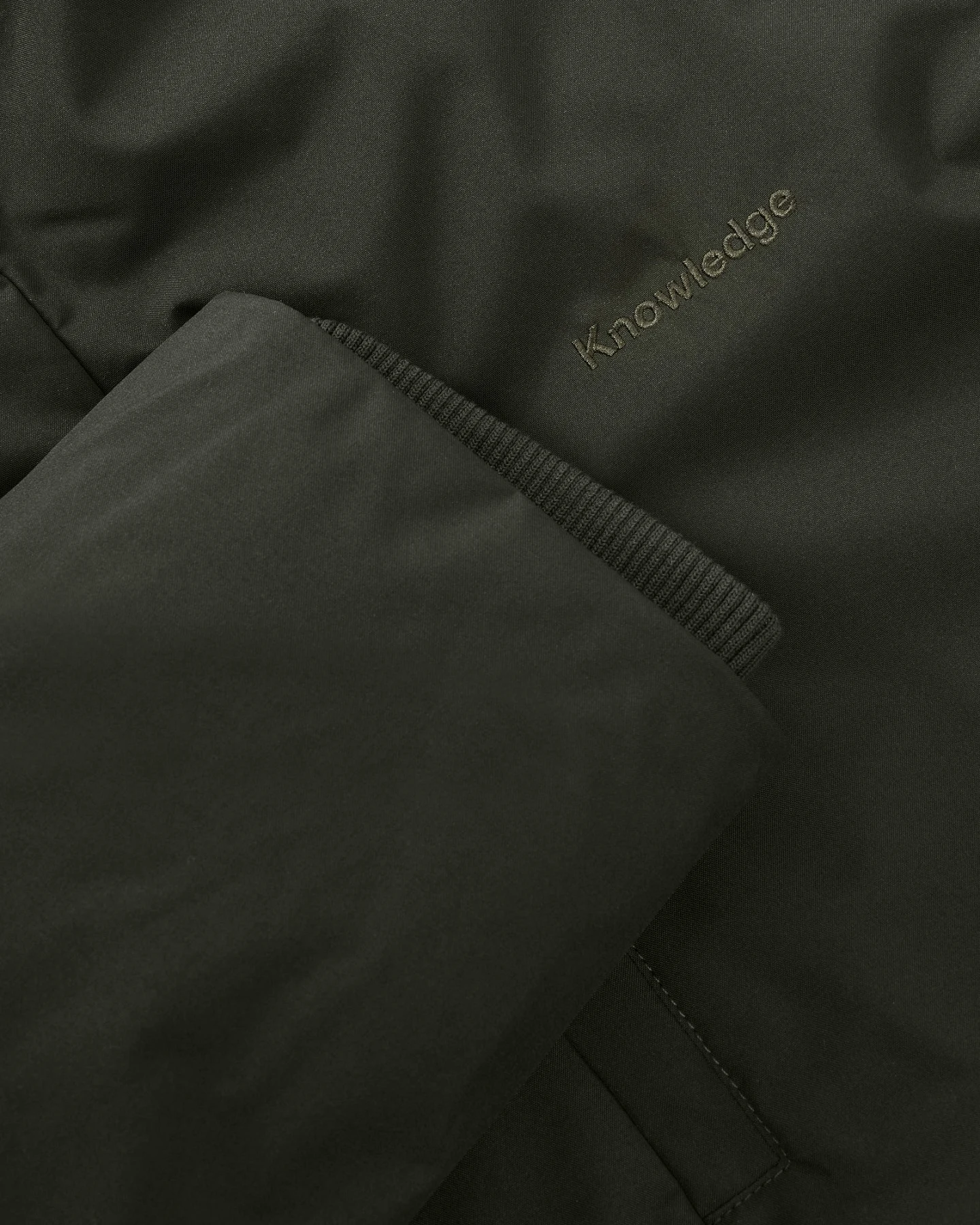 KnowledgeCotton Apparel Herren vegan Parka Soft Shell Forest Night Grün – Ansicht 2