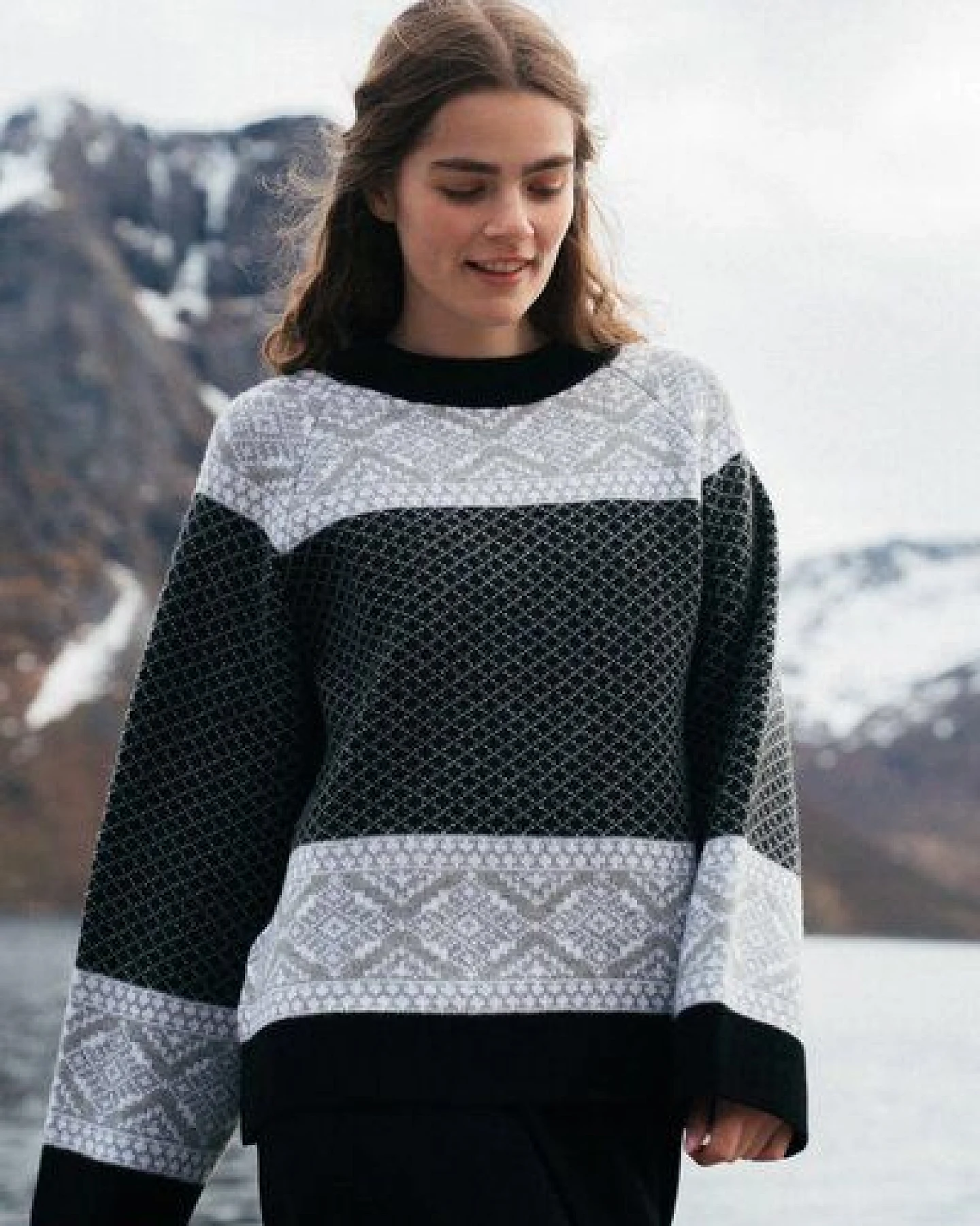 Kopyto DACHS RWS – Damen-Wollpullover mit Beskiden-Muster – Ansicht 3