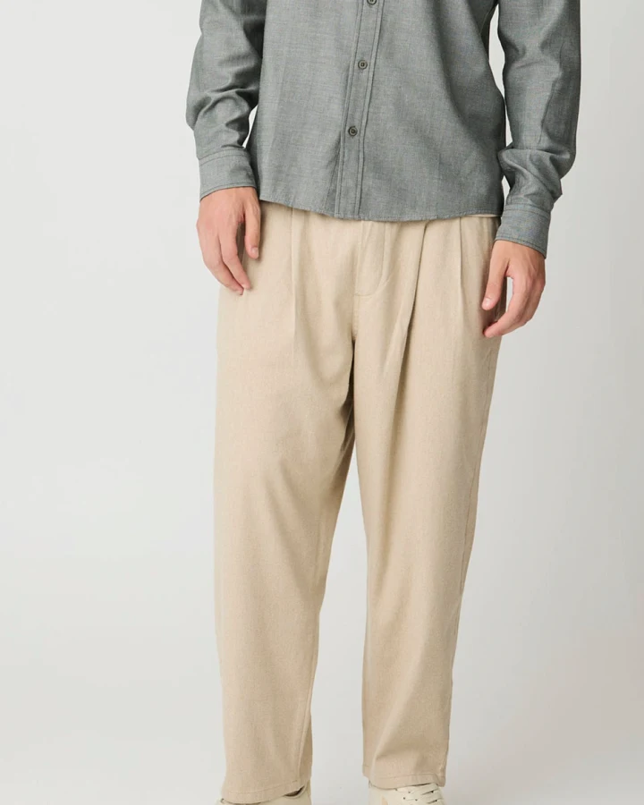 KnowledgeCotton Apparel Herren vegan Hose Ozone Relaxed Flanell Hellgrau
