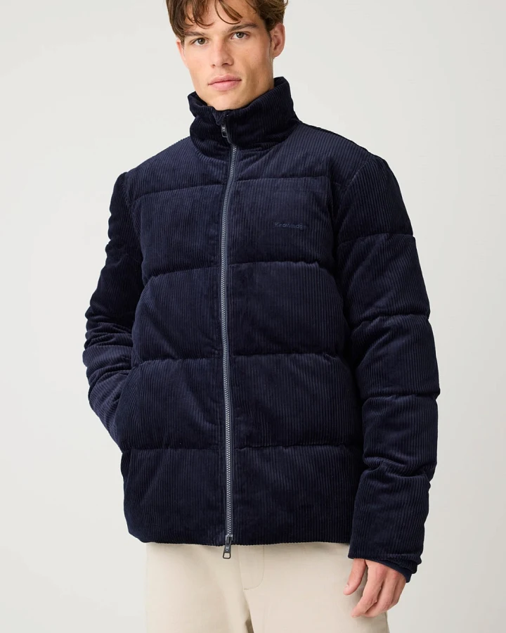 KnowledgeCotton Apparel Herren vegan Daunenjacke Aus Cord Nachthimmelblau