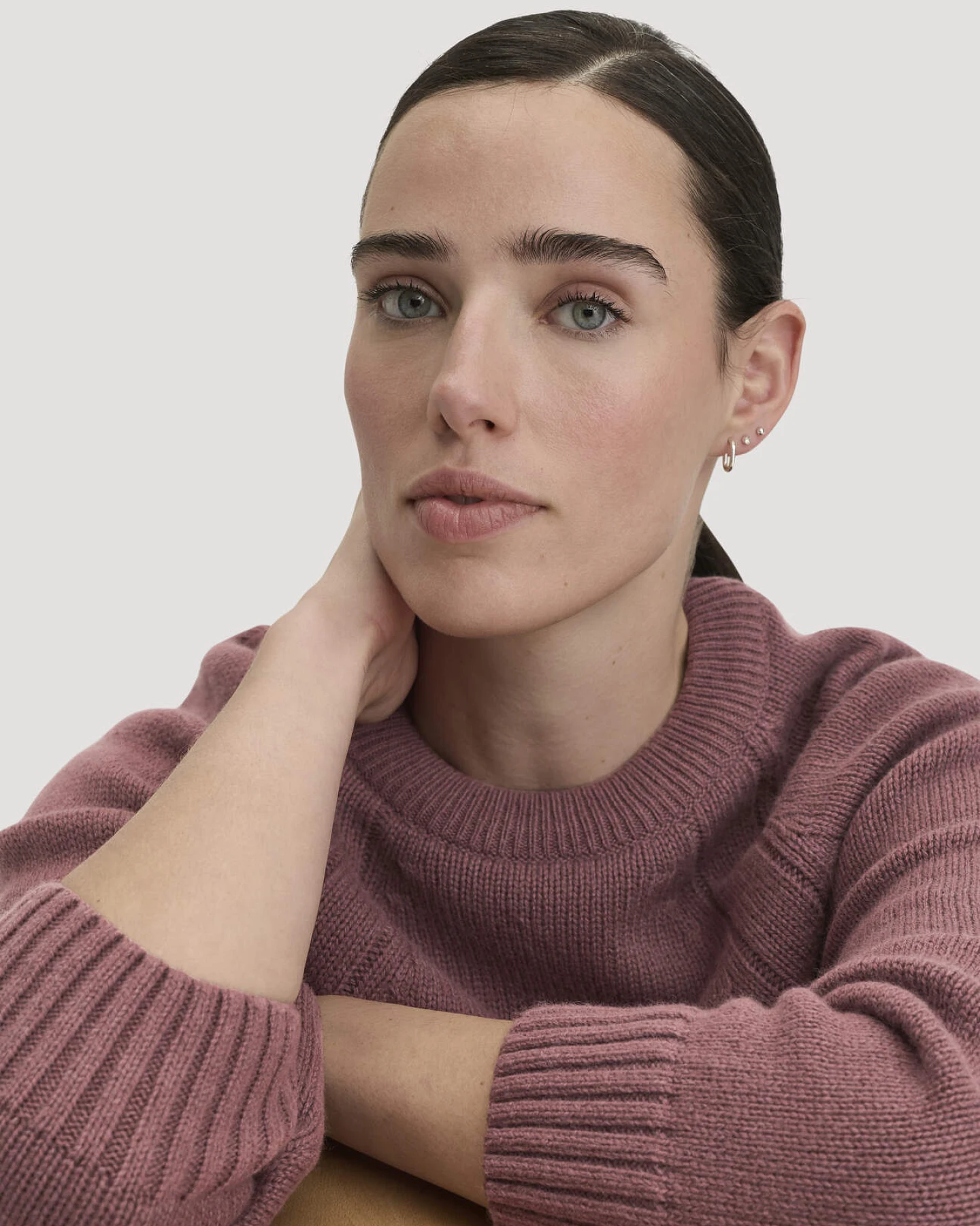 hessnatur Damen Strick Pullover Relaxed aus Wolle mit Bio-Baumwolle - rot - Größe L – Ansicht 4