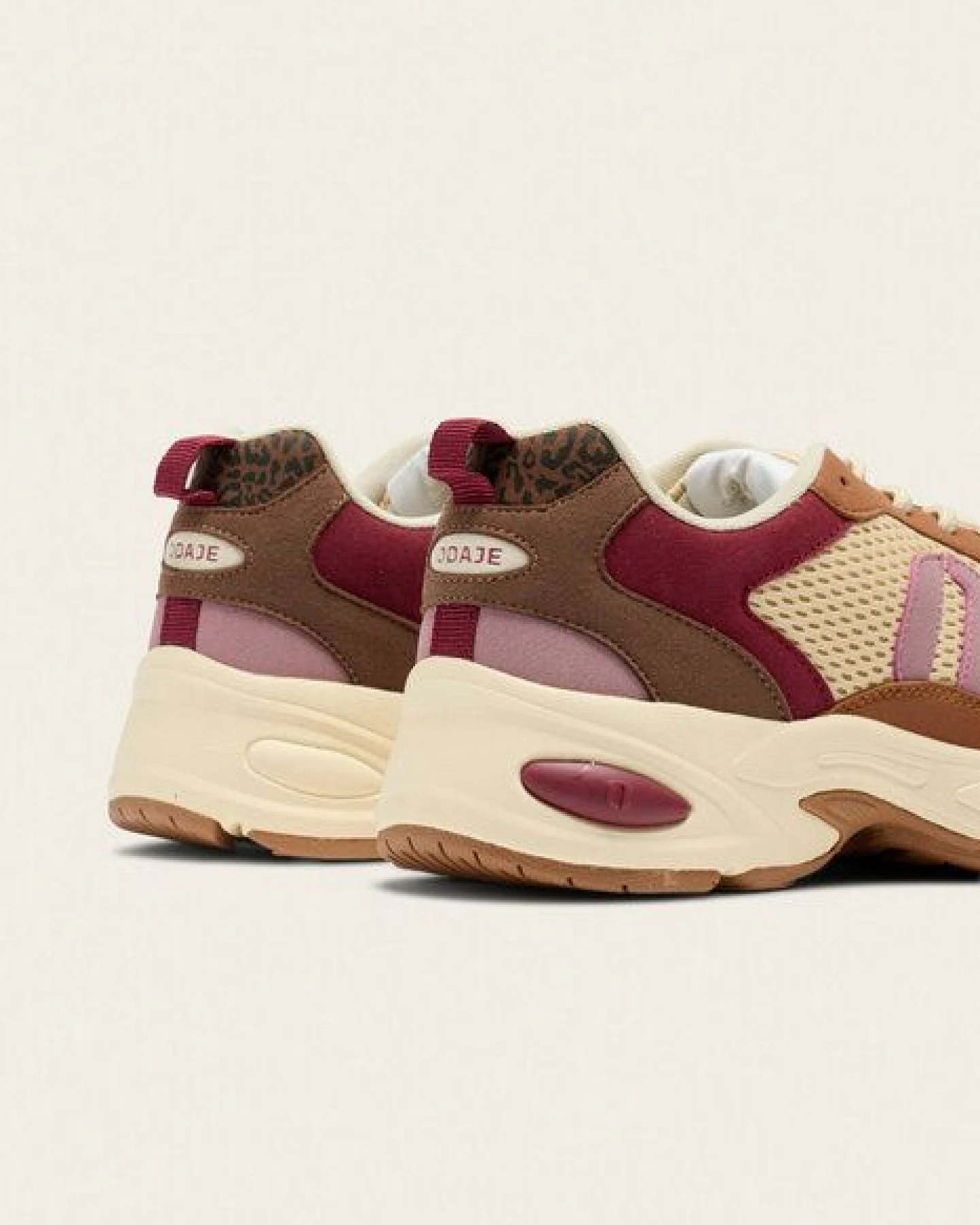 Odaje Sneaker Modell: Mae – Ansicht 2